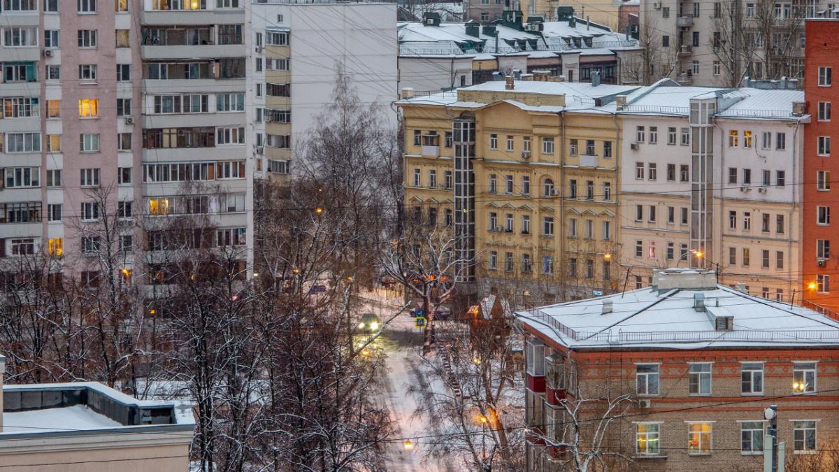 Московские коммунальщики работают в усиленном режиме из-за снегопада