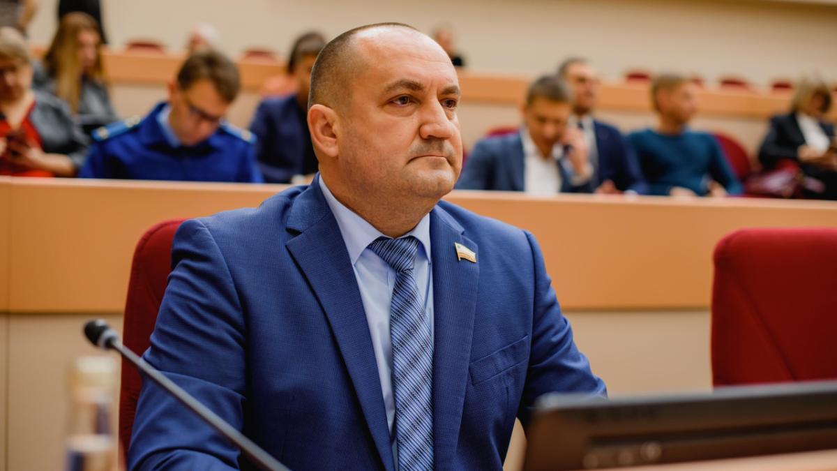 Калинин потребовал списать образовательные кредиты выпускникам российских вузов
