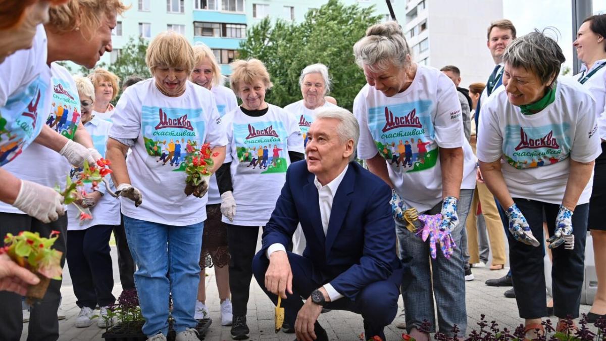 Сергей Собянин: сегодня открыли 15 новых центров московского долголетия