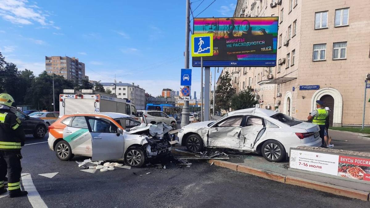 В Москве виновник смертельного ДТП отправлен под домашний арест