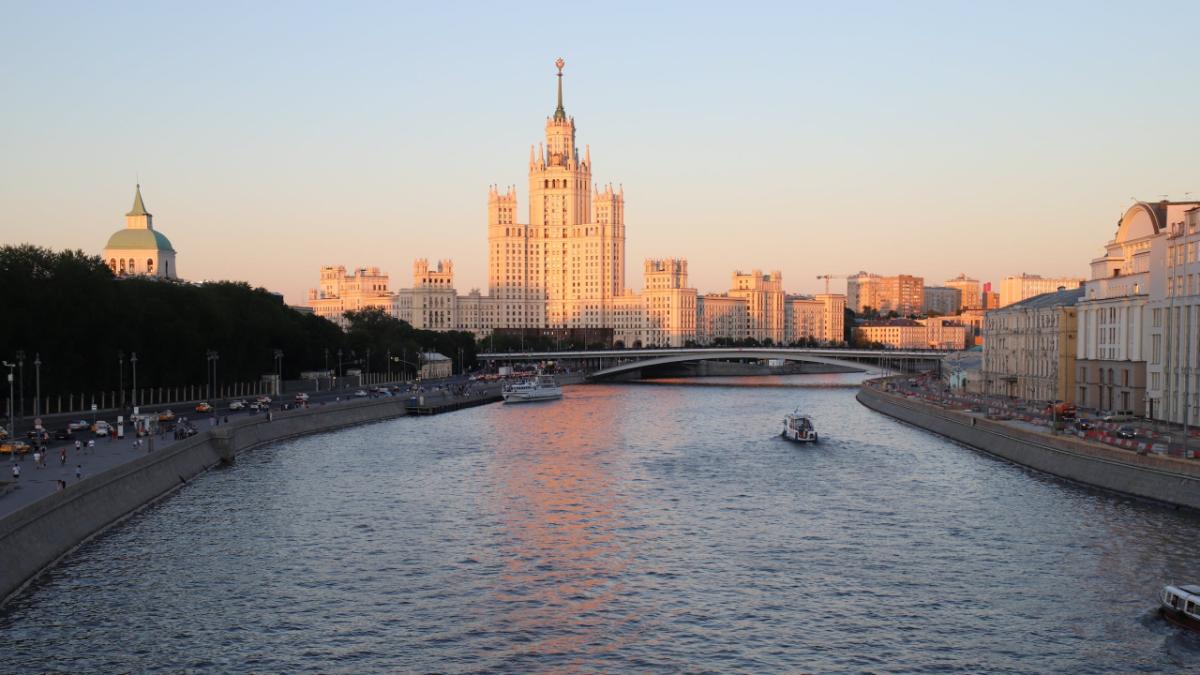 В Москве началось голосование за самое красивое фото электросудов