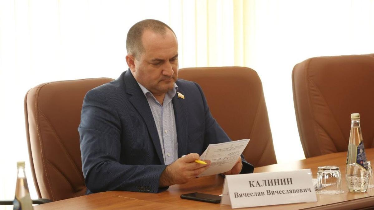 Калинин прокомментировал ситуацию с обучением детей из семей малых народов